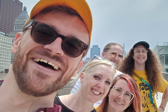 Walkin' with Colin: Chicago History-Mystery-Comedy-Tragedy Tour - The Chicago Theatre: entertainer history and a ticket question