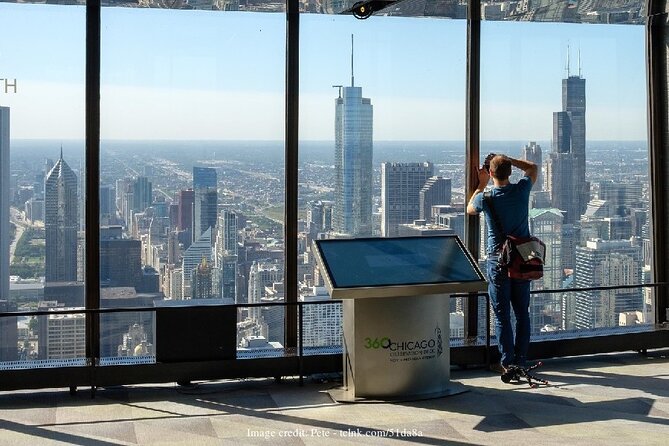 Welcome to Chicago: Private Half-Day Tour with 360 Observation Deck - Daley Bicentennial Plaza and DuSable Bridge’s movable-roadway drama